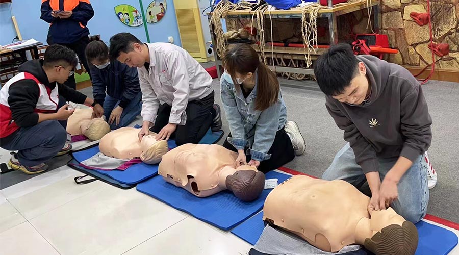 提升自救互救能力！金環(huán)電器開展初級救護(hù)員培訓(xùn)學(xué)習(xí)