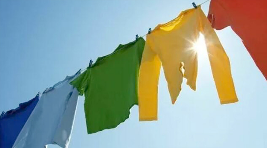 家用衣服烘干機(jī)與太陽(yáng)晾曬干衣相比，哪種更節(jié)省能源？